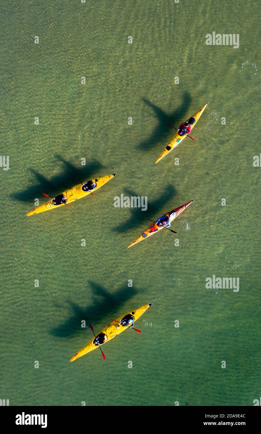 Kayakers in the Abel Tasman National Park, New Zealand Stock Photo