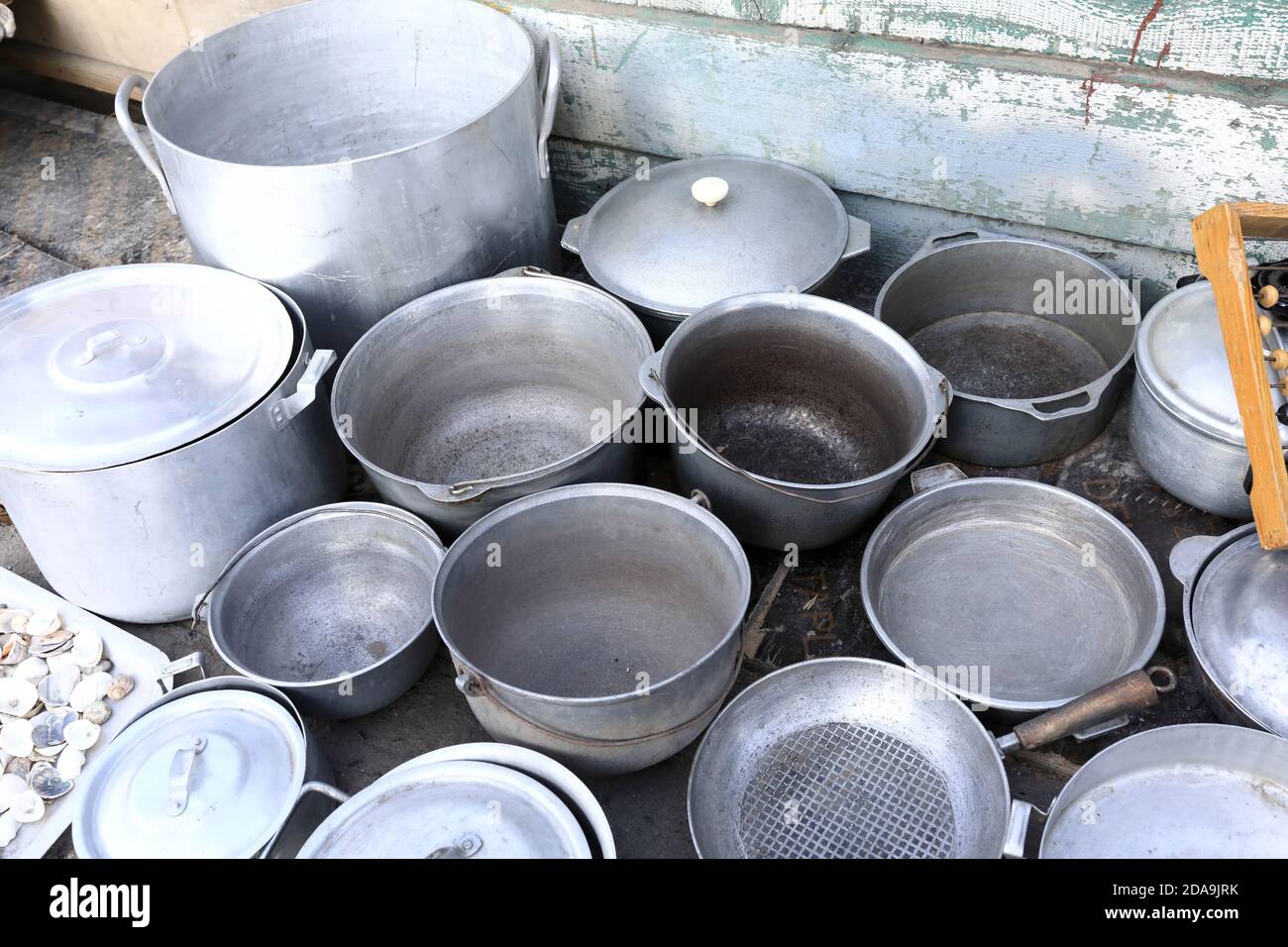 Secondhand aluminum cookware in swap meet, Tbilisi, Georgia Stock Photo -  Alamy