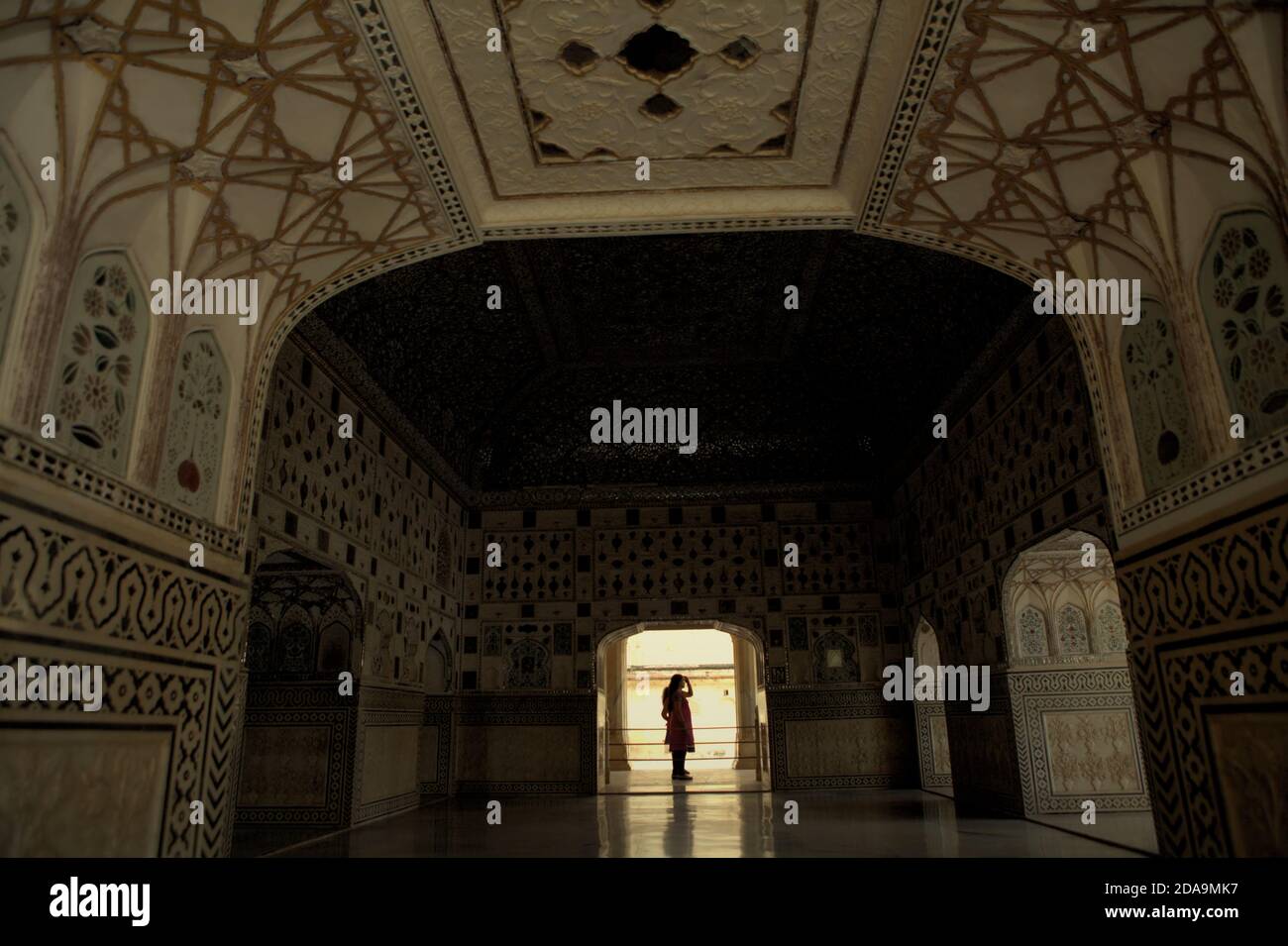 Mirror palace hi-res stock photography and images - Alamy