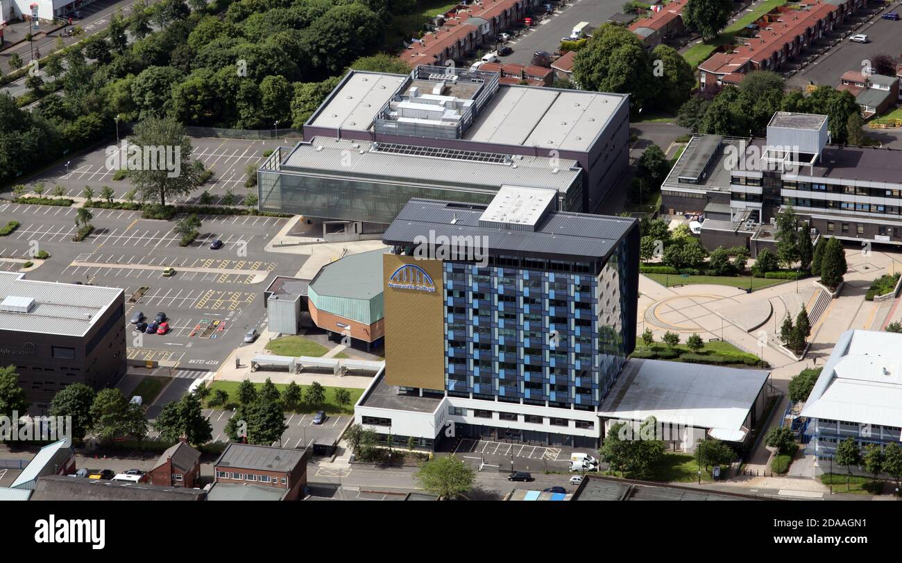 aerial view of Newcastle College with the Parsons Building prominent in the foreground Stock Photo
