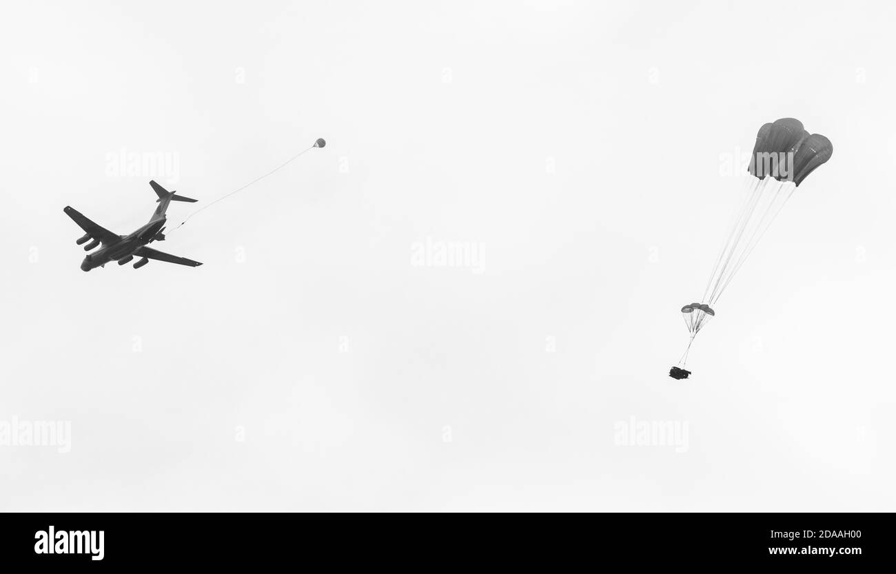 Ukrainian military aircraft Black and White Stock Photos & Images - Alamy