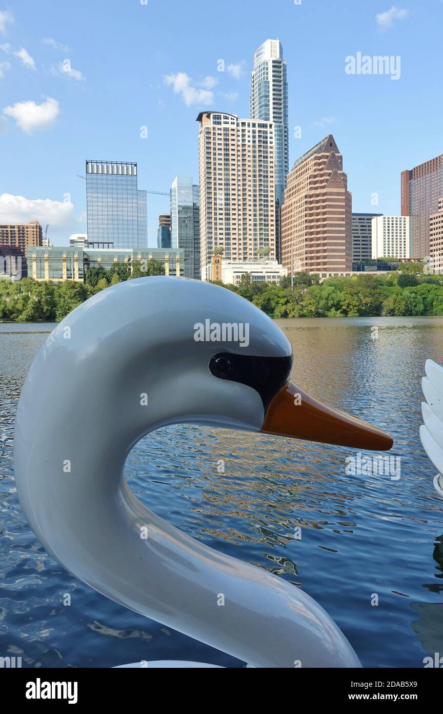 Pedal boat usa hires stock photography and images Alamy