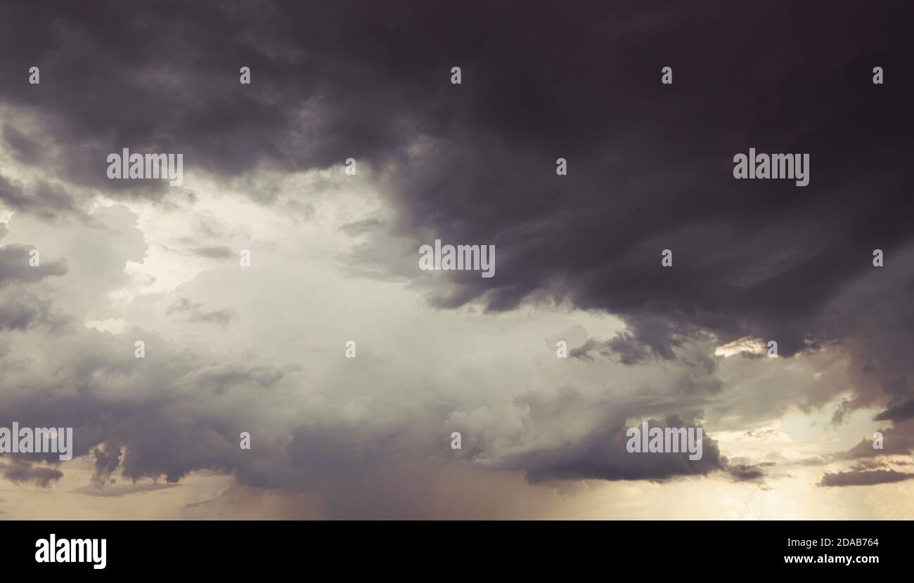 Nature background with stormy clouds. Dark dramatic sky with a stormy ...