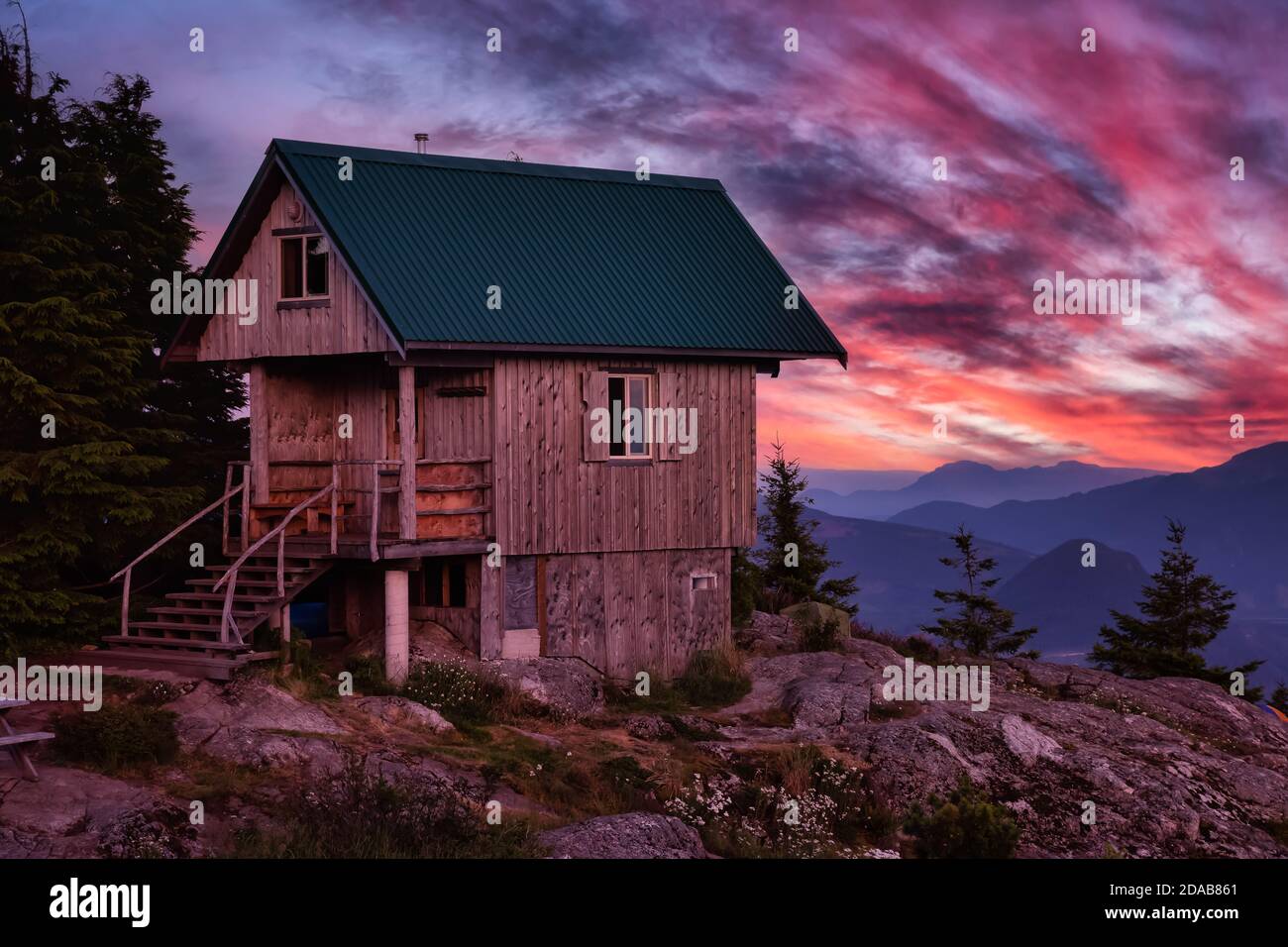 View of Tin Hat Cabin on top of a mountain Stock Photo Alamy