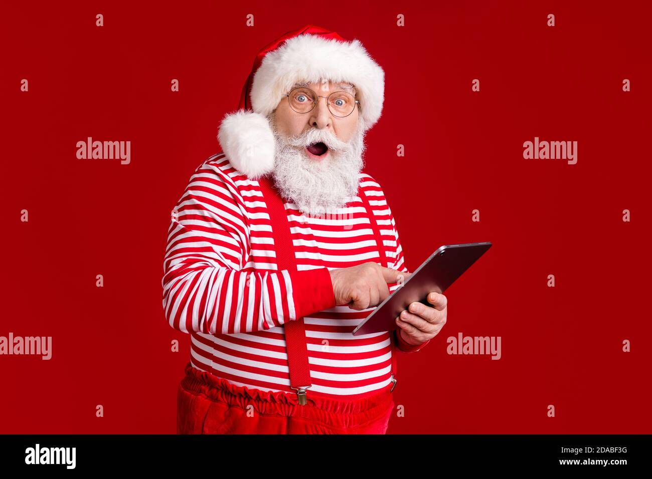 Santa claus hands holding book hi-res stock photography and images - Alamy