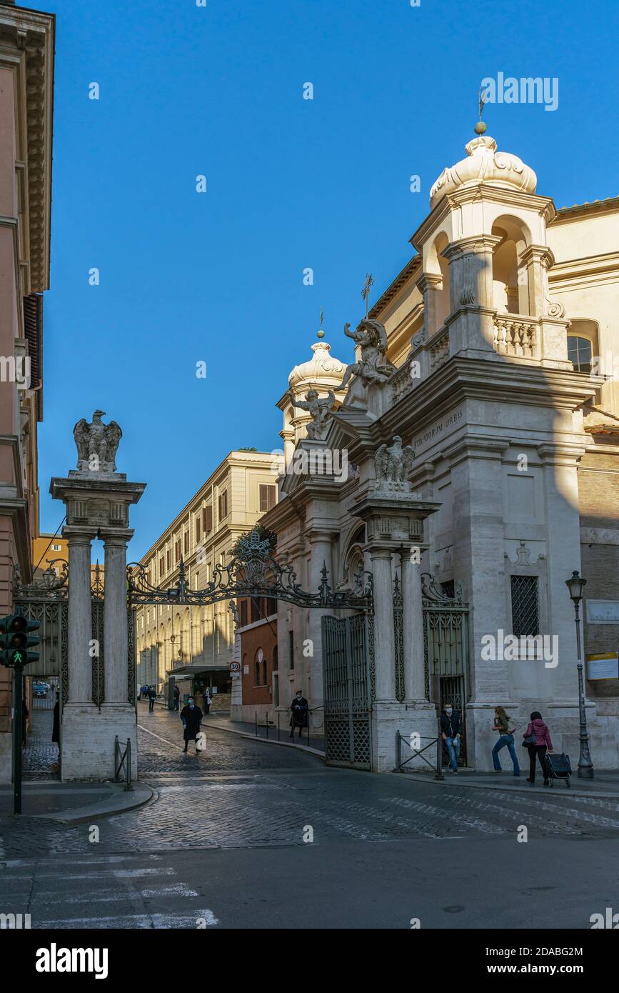 Porta Sant'Anna, one of the entrances to the Vatican. Manned by the Swiss  Guards. Vatican City, Rome, Lazio, Italy, Europe Stock Photo - Alamy