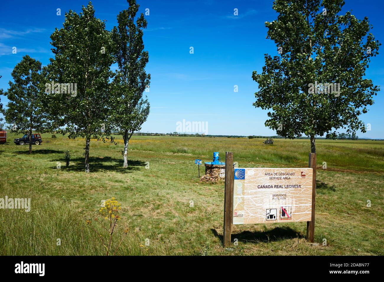 Rest area - Service Area, in the vicinity of Calzadilla de la Cueza. Cañada Real Leonesa - Canada Real Leonesa.Calzadilla de la Cueza, Via Aquitania, Stock Photo