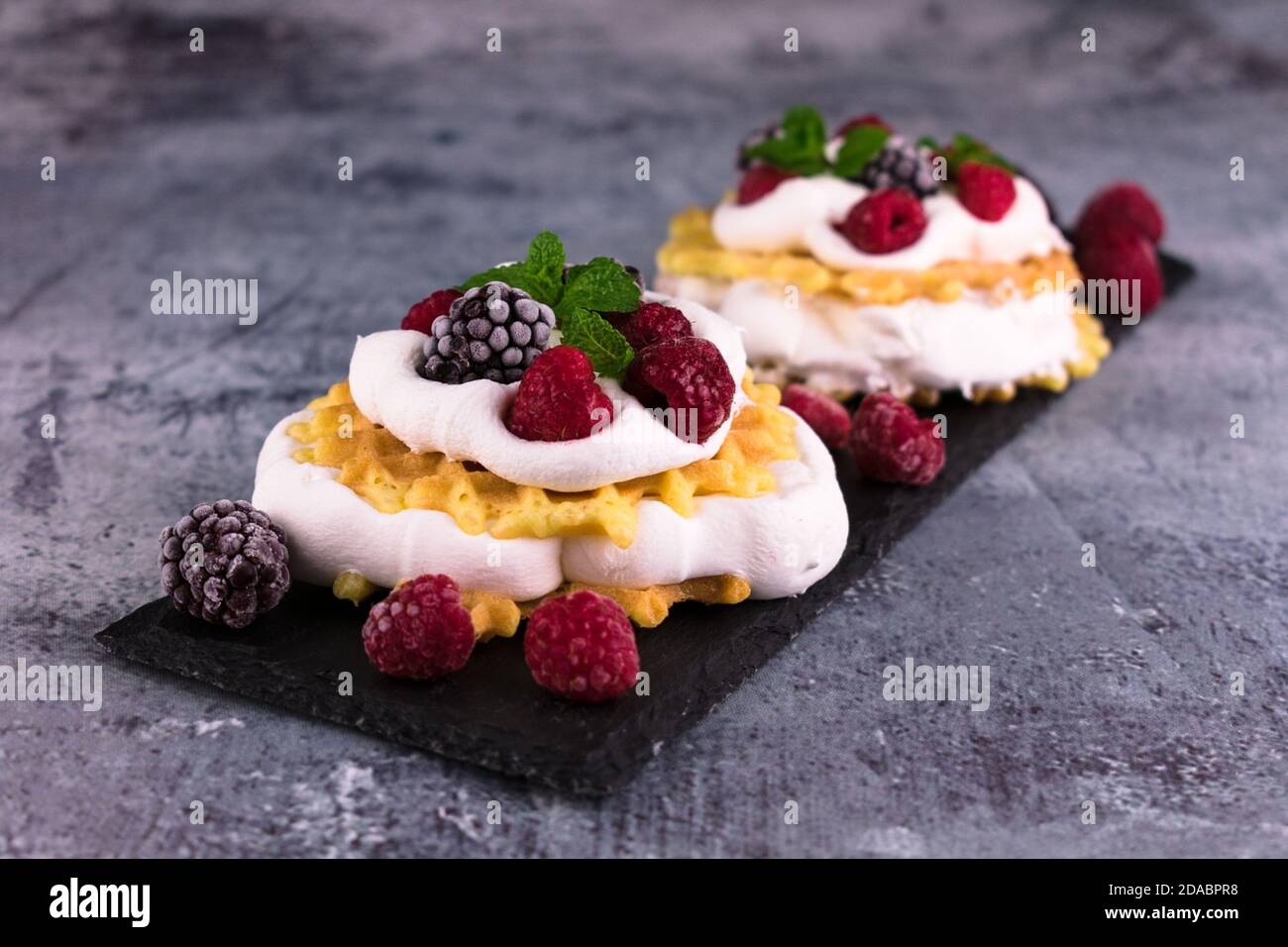 Bilock hi-res stock photography and images - Alamy