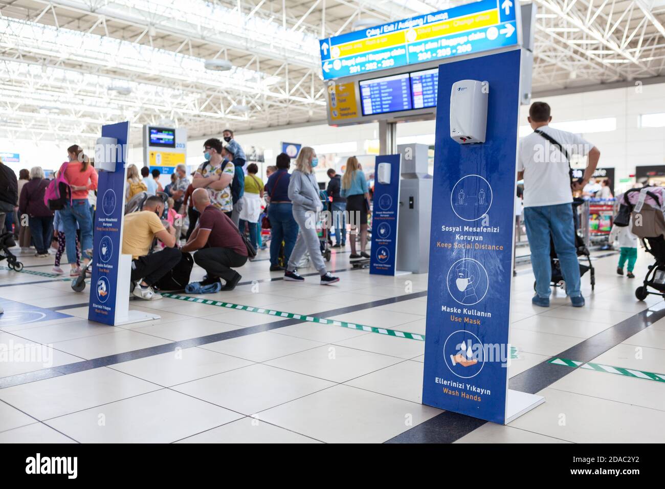 Safety board airport liquid hires stock photography and images Alamy