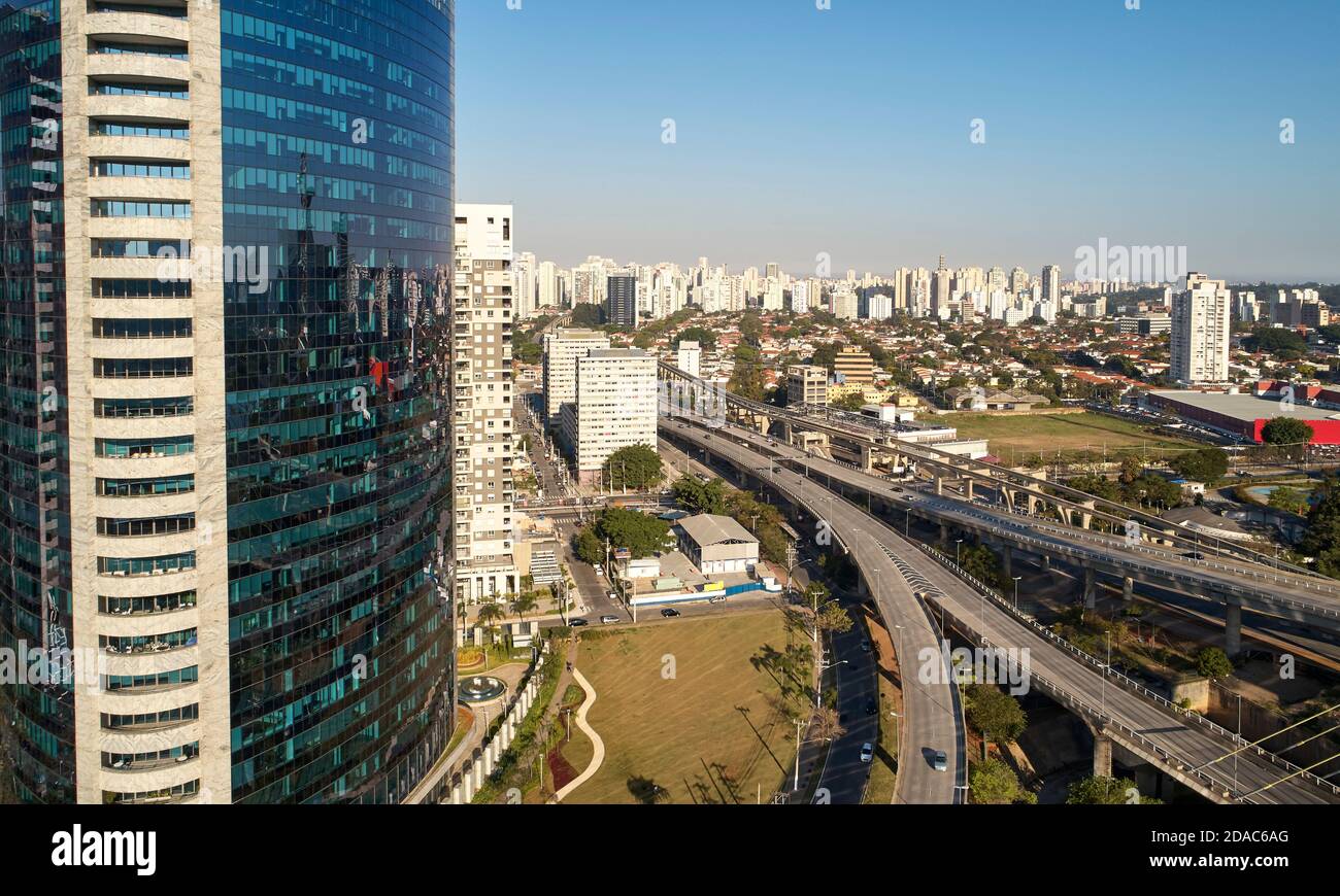 Aerial view of Jornalista Roberto Marinho avenue, near Ponte Estaiada (Estaiada bridge), in Sao Paulo city, Brazil. Stock Photo