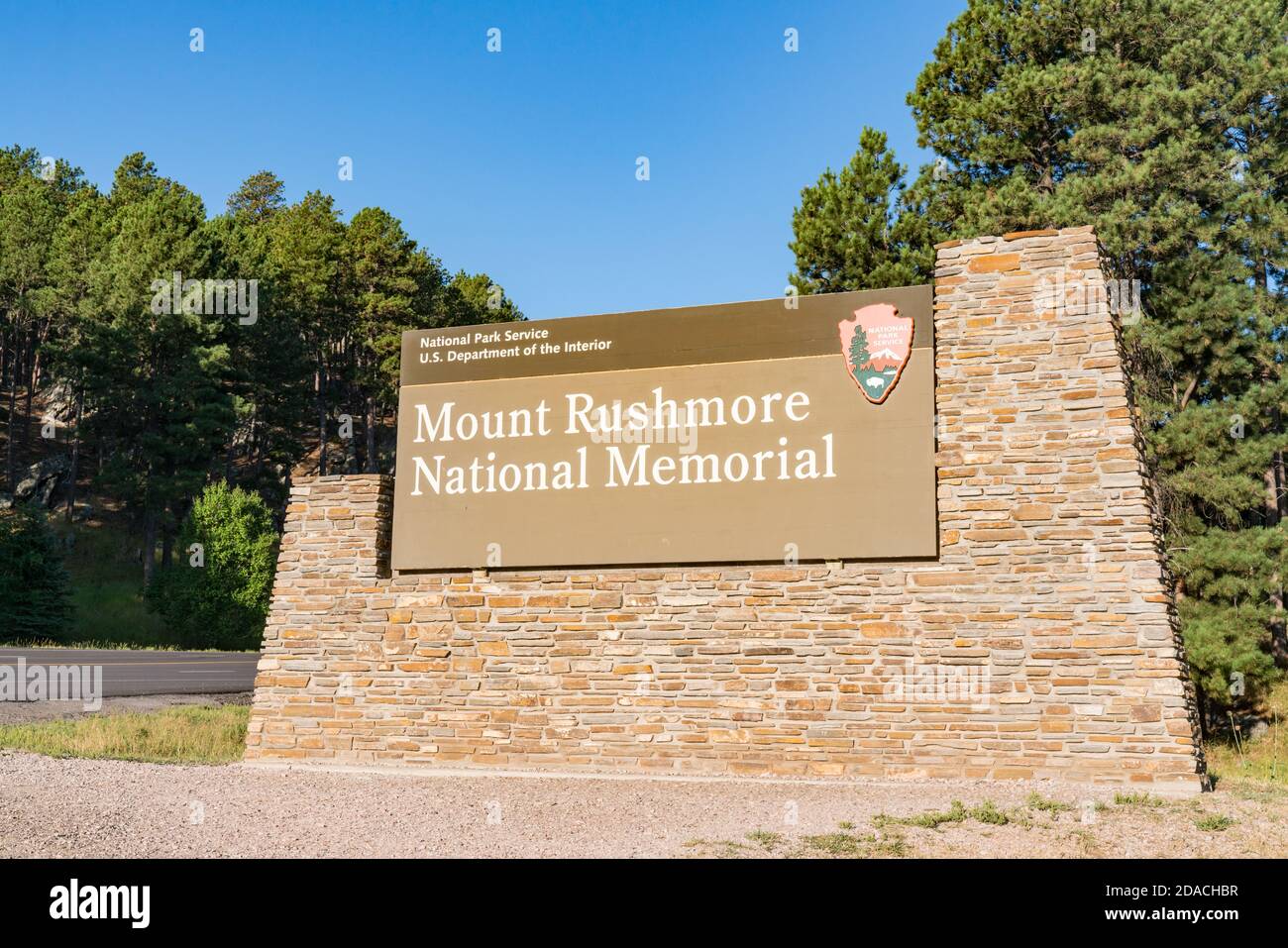 Entrance sign to Mount Rushmore National Memorial in the Black Hills of South Dakota Stock Photo