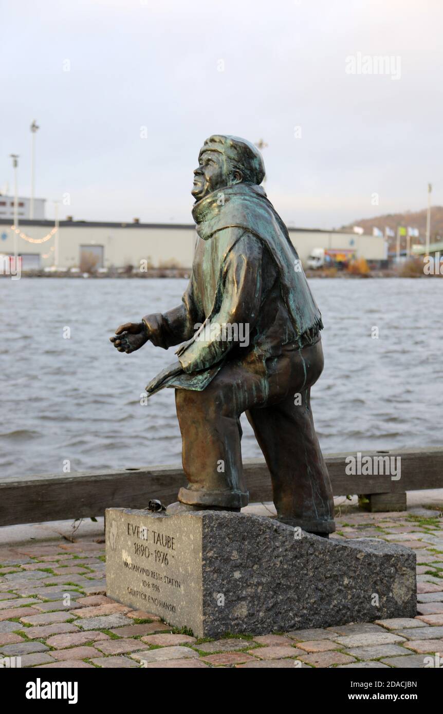 Statue of Evert Taube by Eino Hanski in the Swedish city of Gothenburg Stock Photo
