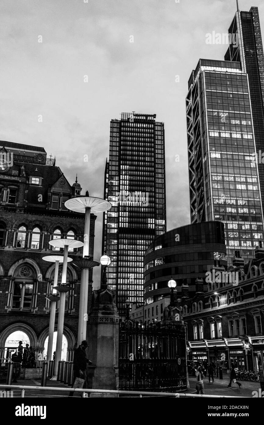 City of London Liverpool Street at Night Stock Photo Alamy