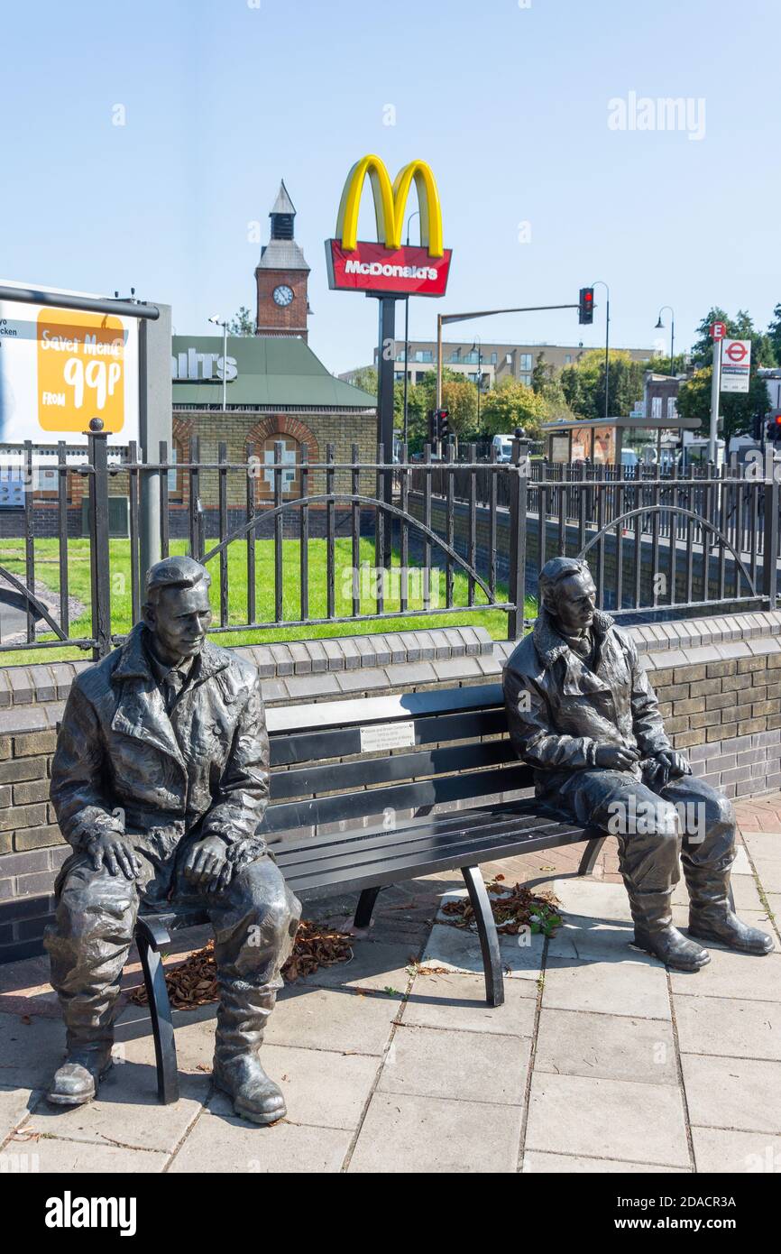 Alcock & Brown Vickers (aviators) sculptures, Crayford Road, Crayford