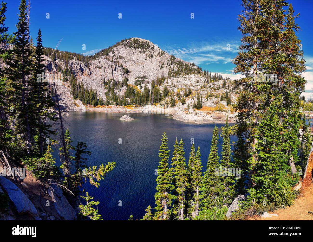 lake-mary-marth-catherine-panorama-views-from-hiking-trail-to-sunset