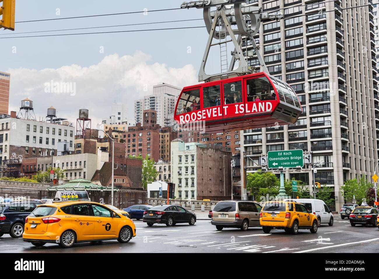 Roosevelt Island cable tram car that connects Roosevelt Island to