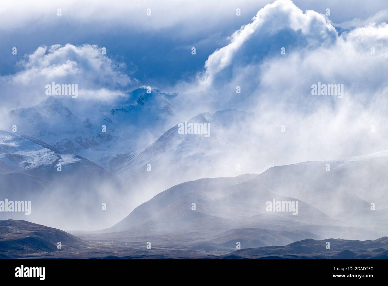 Storm clouds roll in over Mount Joseph, part of the Southern Alps near Tekapo, South Island of New Zealand. Stock Photo