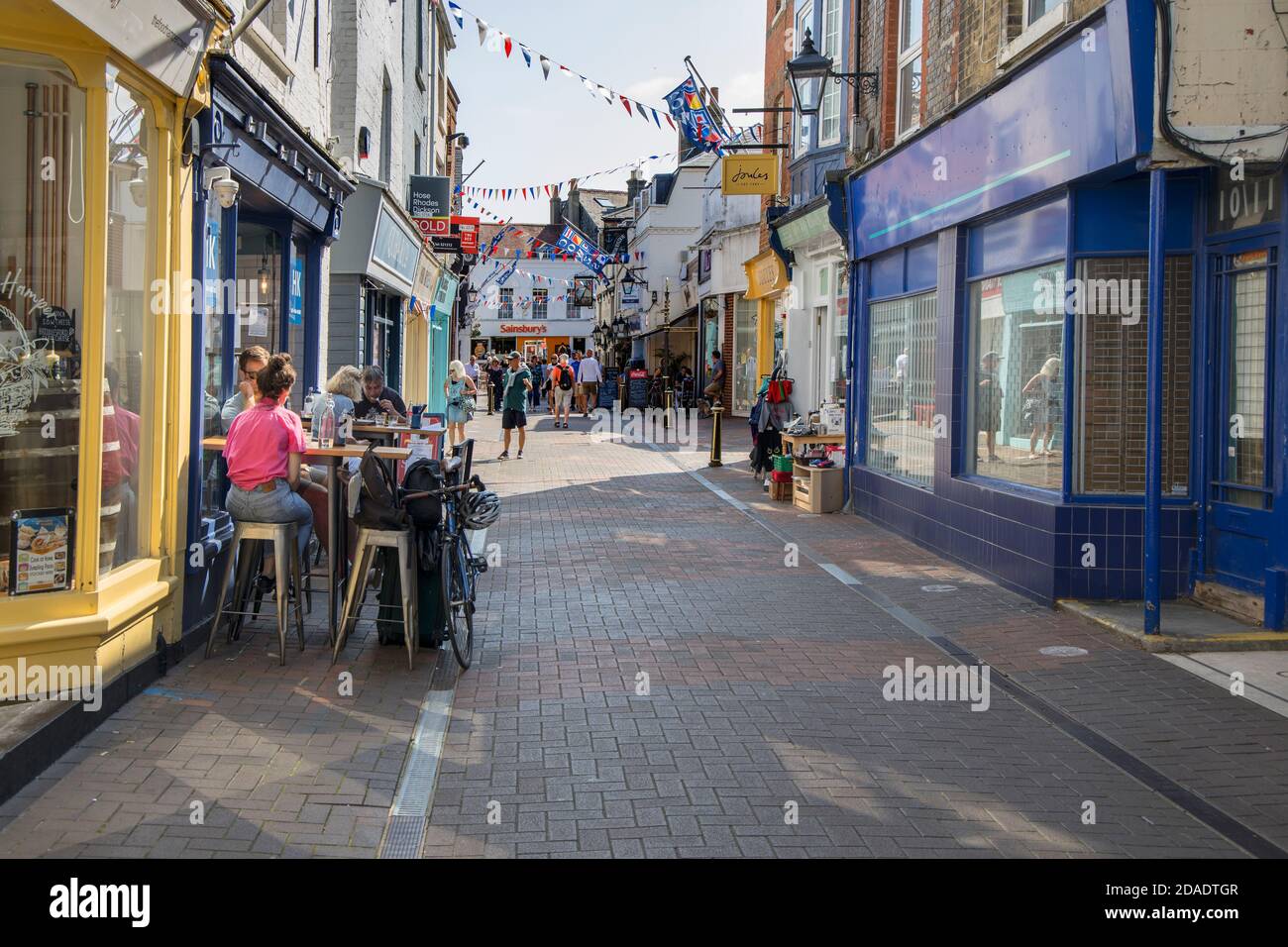 shops and cafes in the town centre of cowes on the isle of wight Stock Photo Alamy shops and cafes in the town centre of cowes on the isle of wight Stock Photo Alamy