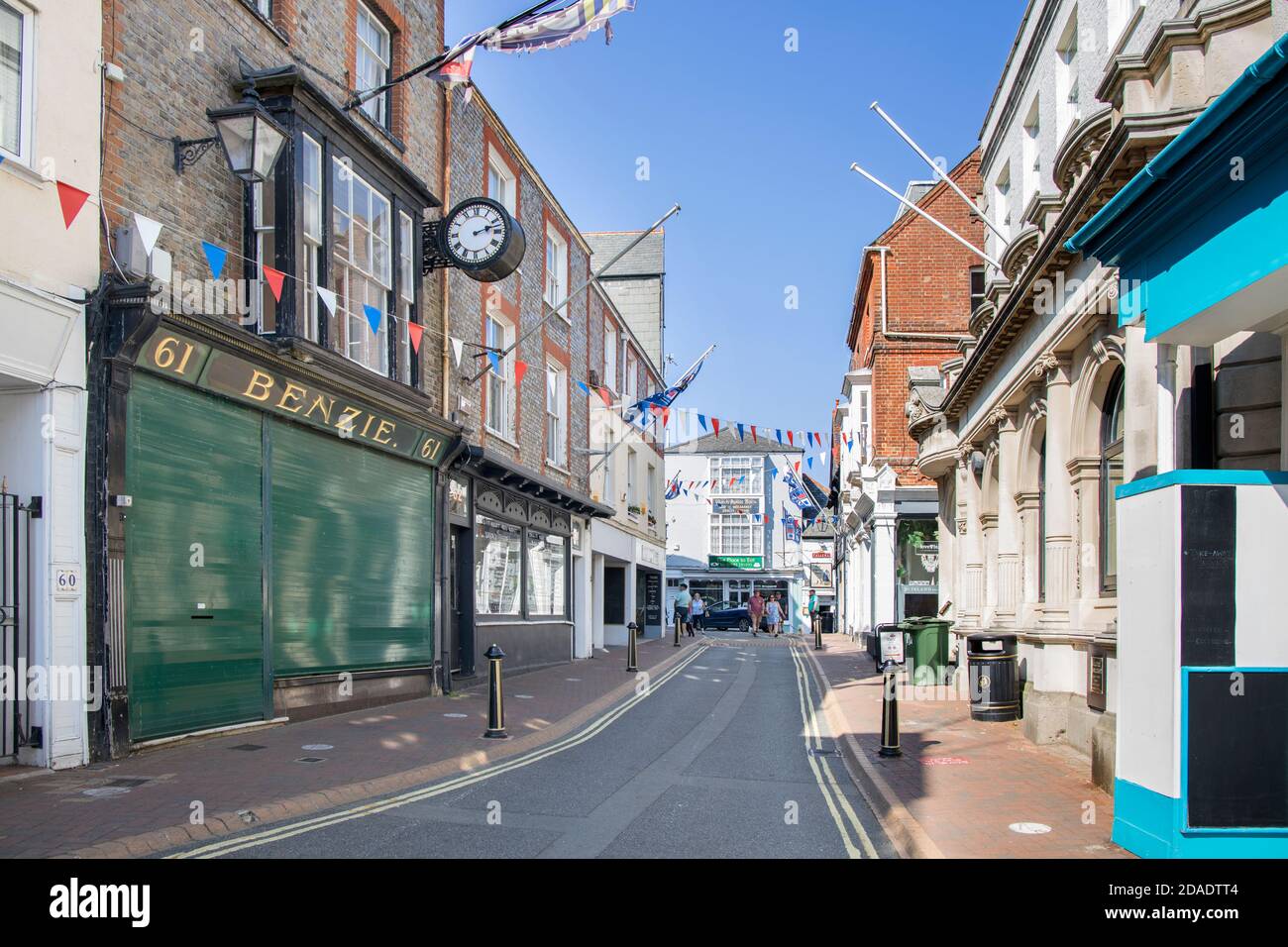 various shops in the town centre of cowes on the isle of wight Stock Photo Alamy