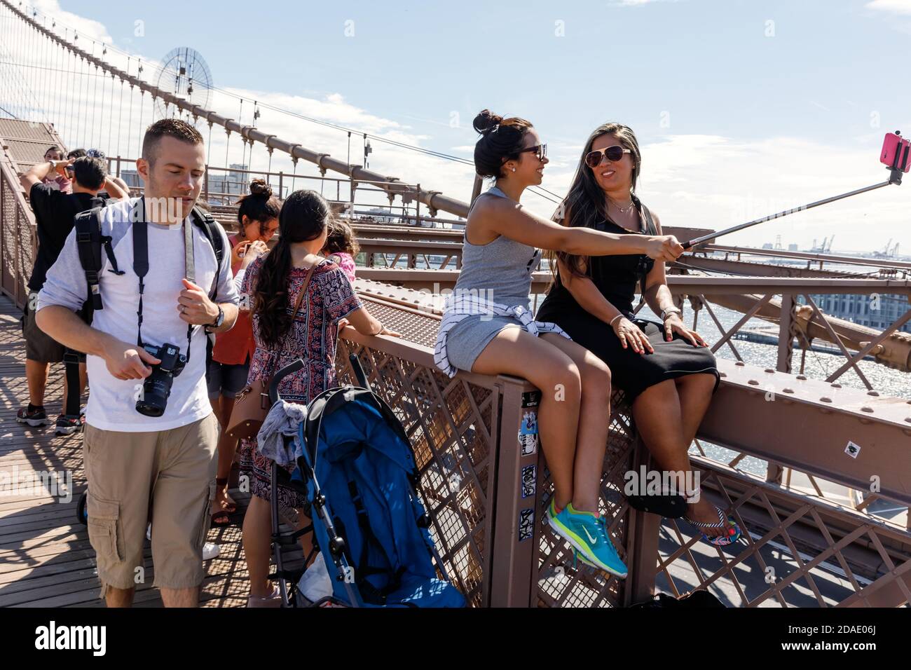 New york city selfies hi-res stock photography and images - Alamy