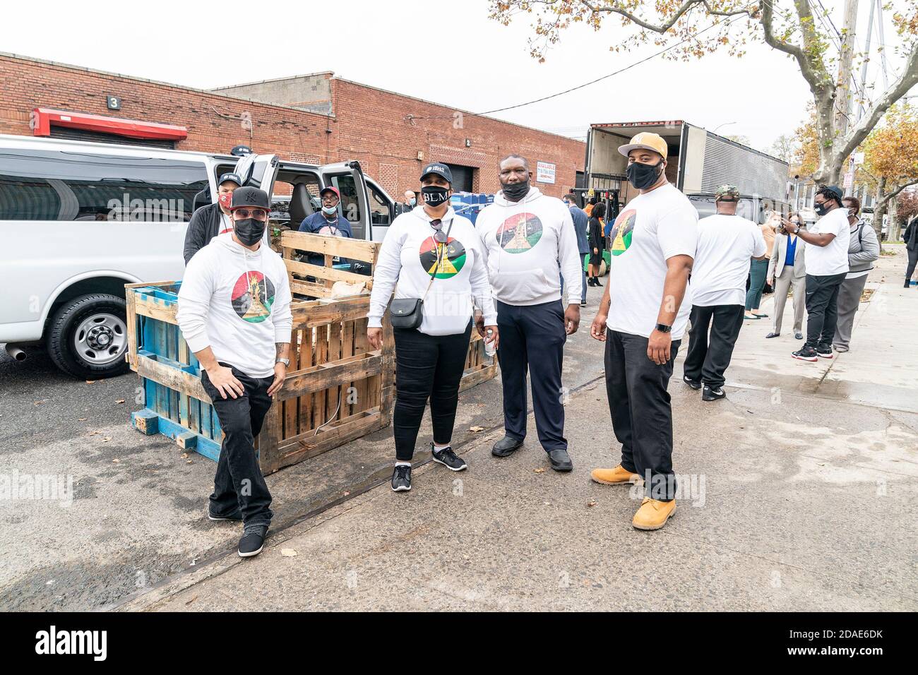 New York, United States. 11th Nov, 2020. Volunteers and staff pack fresh local food to veterans during HelloFresh Veterans Day Packing Event in Brooklyn. The Governor's Office bought excessive produce from New York State farmers and donated it for distribution among needy people. (Photo by Lev Radin/Pacific Press) Credit: Pacific Press Media Production Corp./Alamy Live News Stock Photo