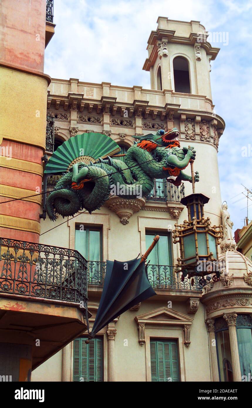 Casa Bruno Cuadros, La Rambla, Barcelona, Catalonia, Spain: detail of the dragon sculpture on the facade. Stock Photo