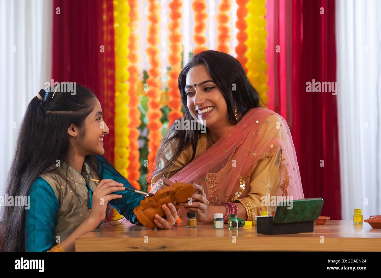 Indian teen girl model hi-res stock photography and images - Alamy