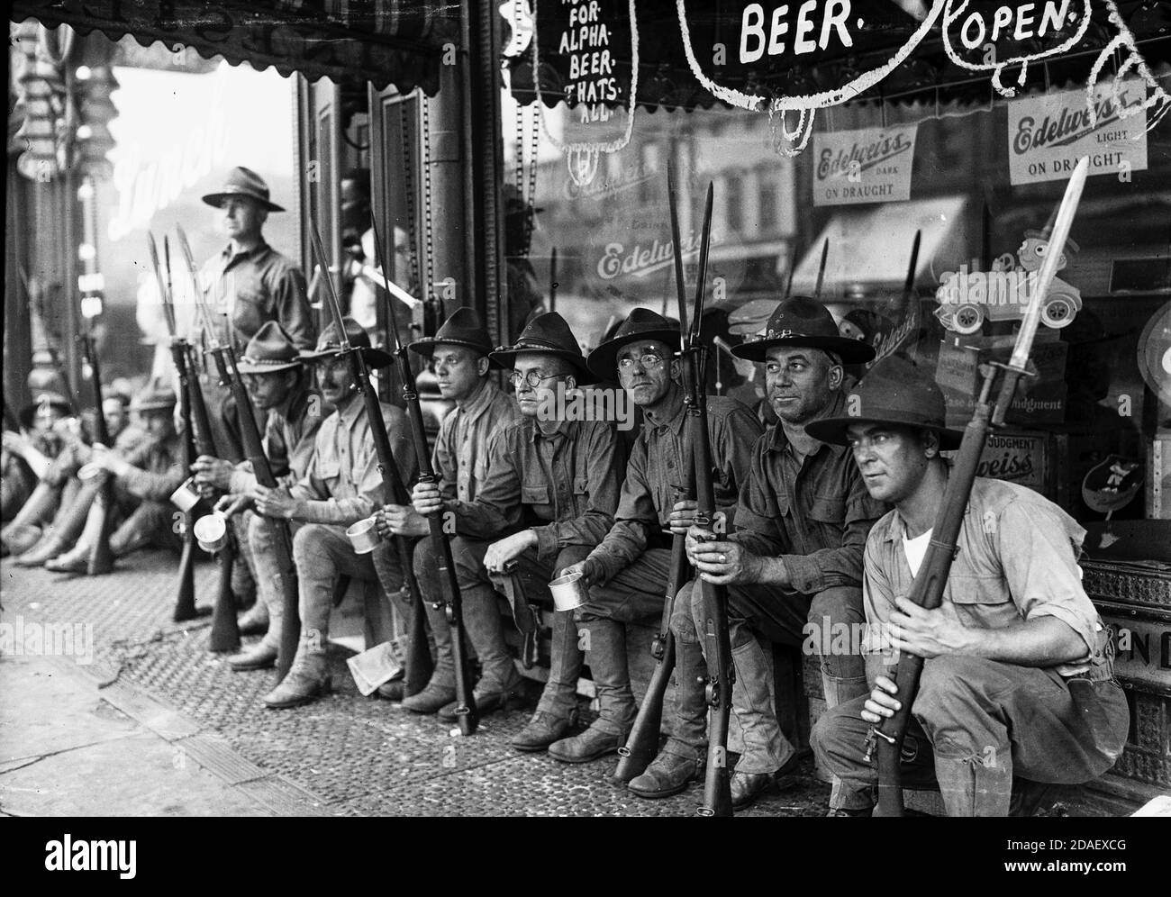 1919 chicago race riots hi-res stock photography and images - Alamy