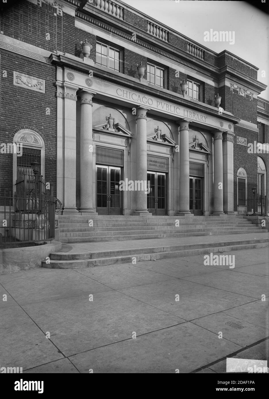 Detail of main entrance to Chicago Public Library branch, architect Alfred Alschuler, circa 1923-1936. Stock Photo