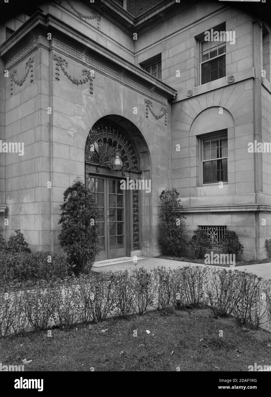 Entrance and doorway to Marlborough Hotel, architect Robert S. DeGolyer, at 2600 North Lakeview Avenue, in Chicago, Illinois, circa 1923-1936. Stock Photo