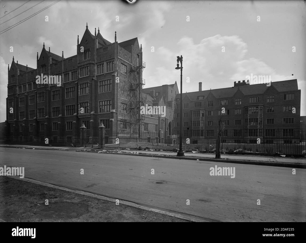 Elevation of University of Illinois College of Medicine from street, Chicago, Illinois, circa 1923-1936. Stock Photo