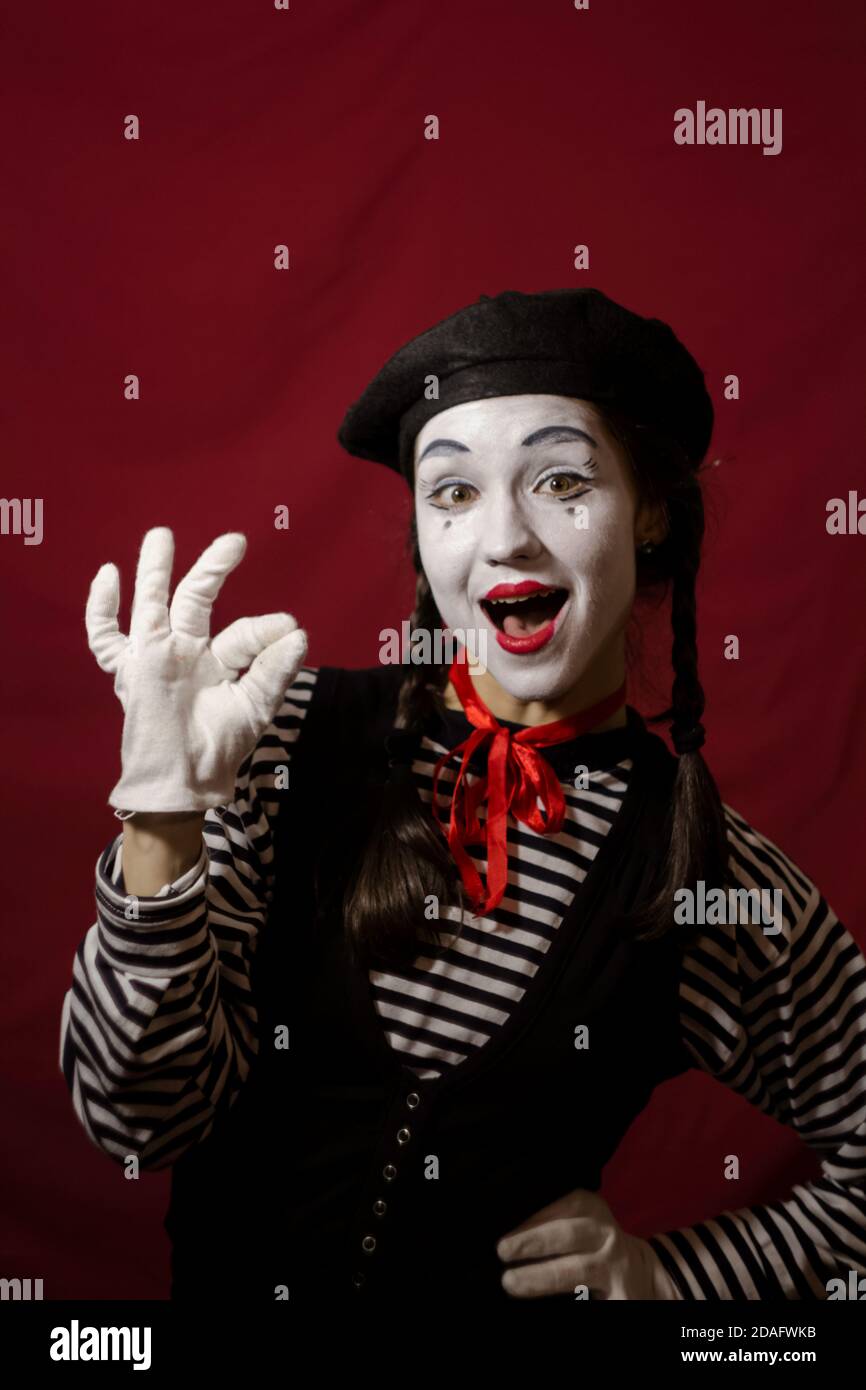 Actor mime comedian ok hi-res stock photography and images - Alamy