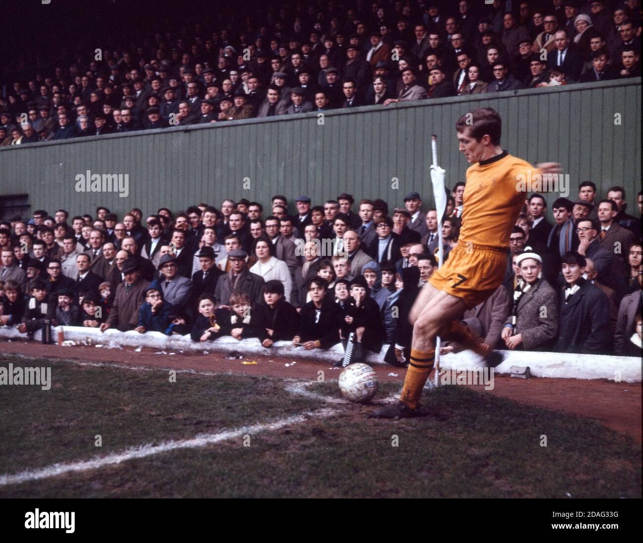 Wolverhampton Wanderers footballer Terry Wharton playing at Molineux in 1965 Stock Photo
