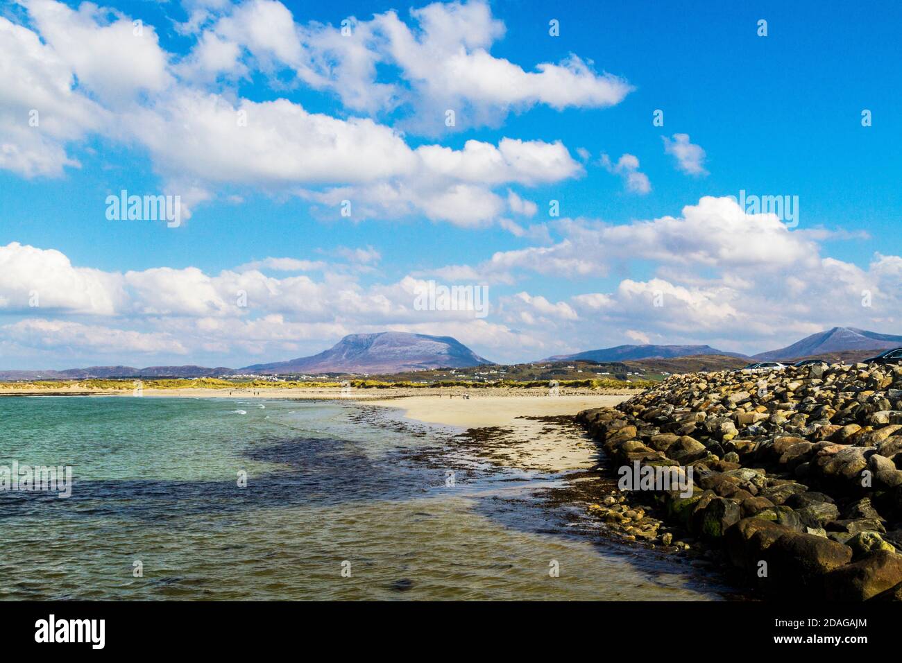 Donegal: Magheraroarty Beach and Muckish mountain, Co. Donegal, Ireland Stock Photo