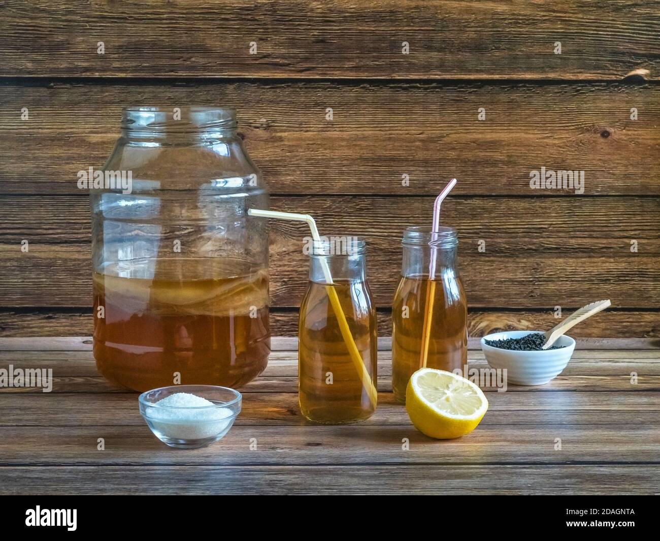 Kombucha fungus. Organic fermented tea drink Stock Photo Alamy