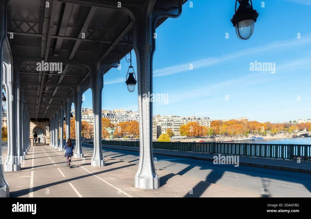 Pont Bir-Hakeim in Autumn - Paris Stock Photo