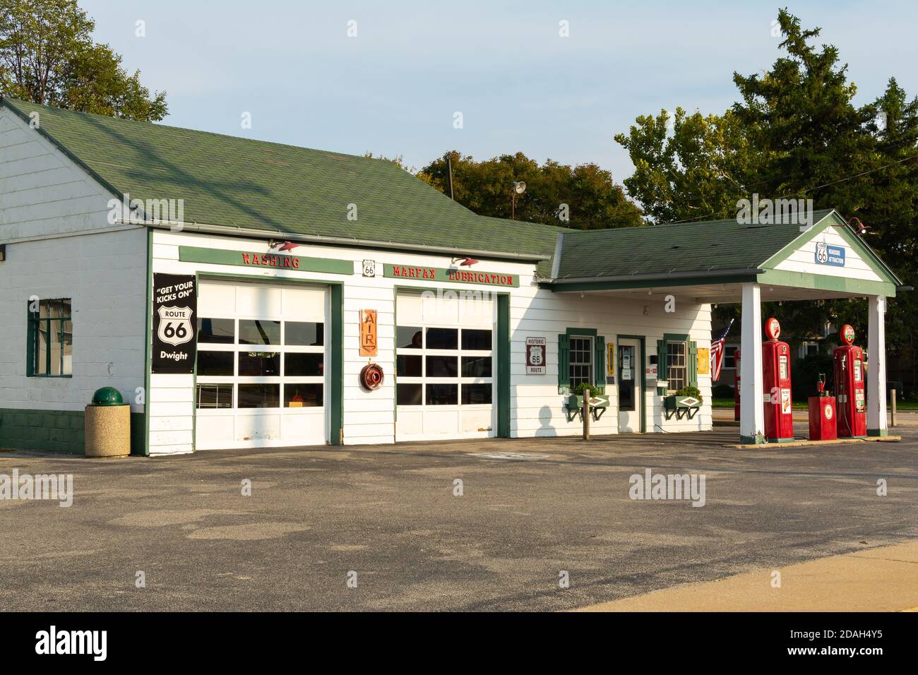 Dwight, Illinois / United States - September 23rd, 2020 - Old gas station on Historic Route 66 in late afternoon light. Stock Photo