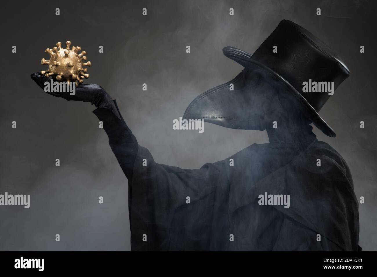 Black Death Plague Doctor High Resolution Stock Photography and Images ...