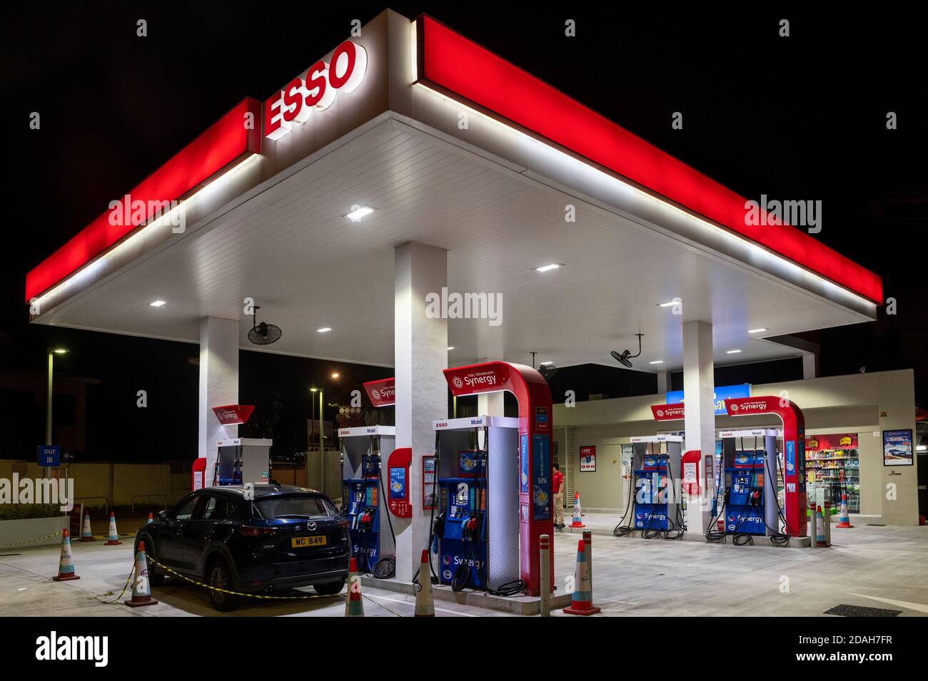 Hong Kong, China. 12th Nov, 2020. Esso gas and oil station seen in Hong Kong. Credit: SOPA Images Limited/Alamy Live News Stock Photo