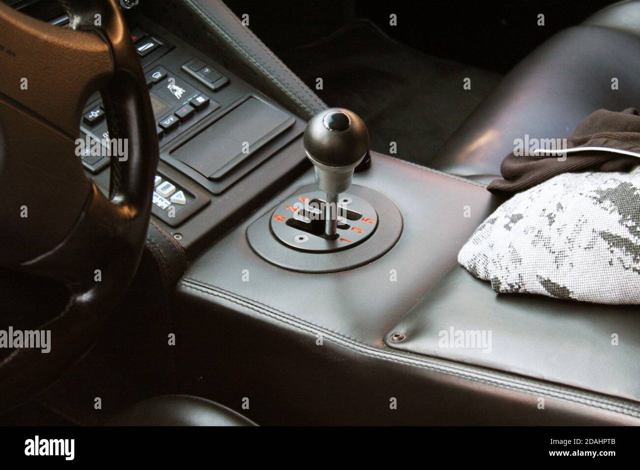 Gear selector hires stock photography and images Alamy