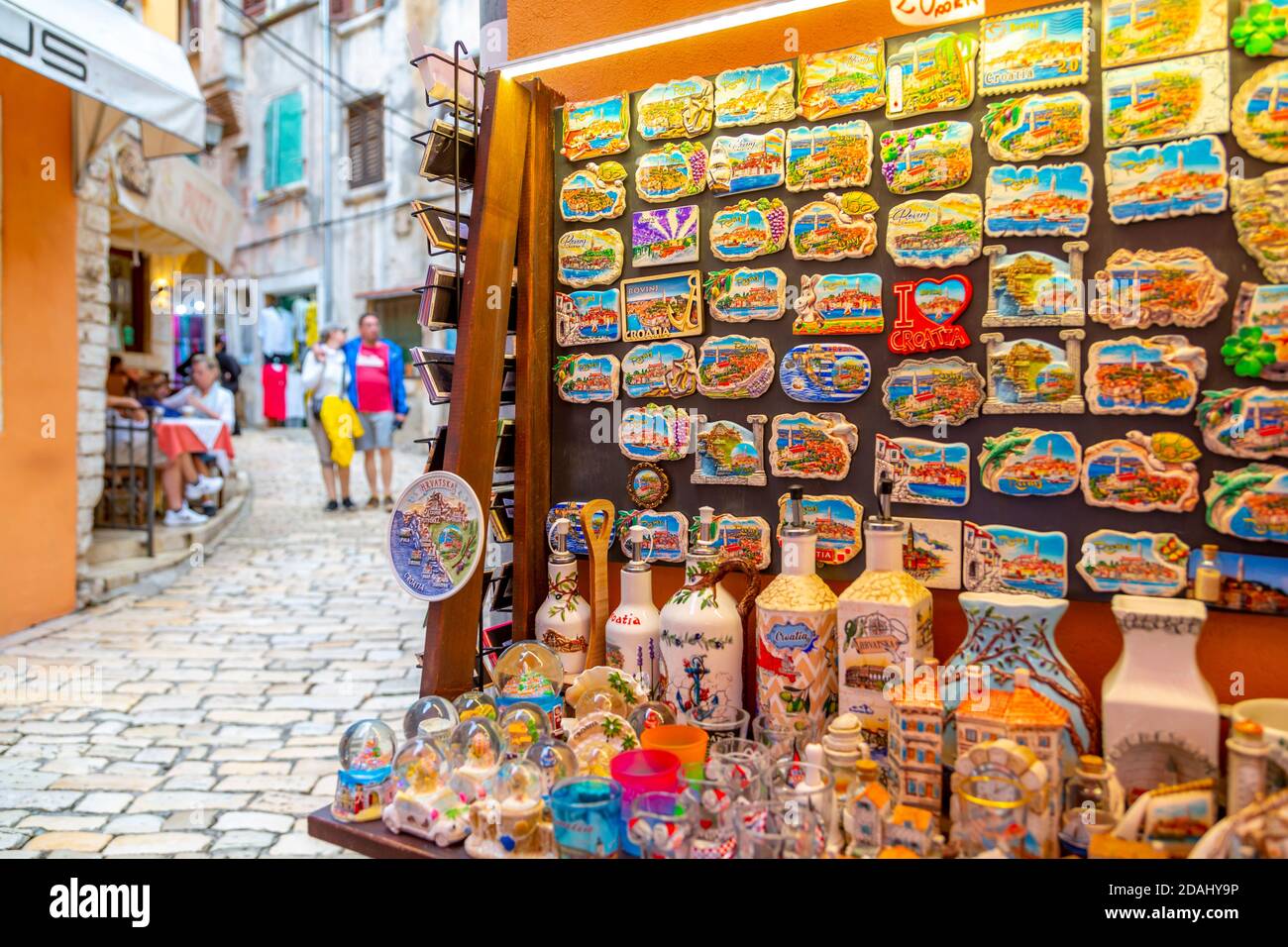 Souvenirs europe hires stock photography and images Alamy