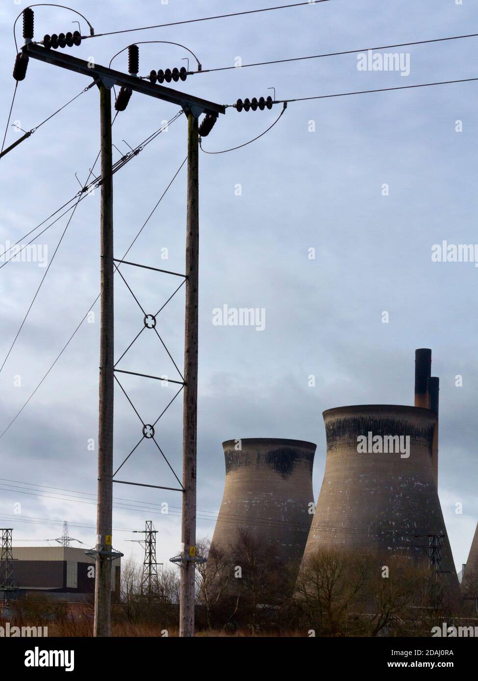 Cooling towers at Ferrybridge coal fired power station near Knottingley in West Yorkshire in 2017 prior to their demolition. Stock Photo