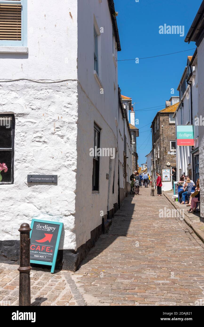The Digey. Narrow street in St Ives, Cornwall, UK Stock Photo