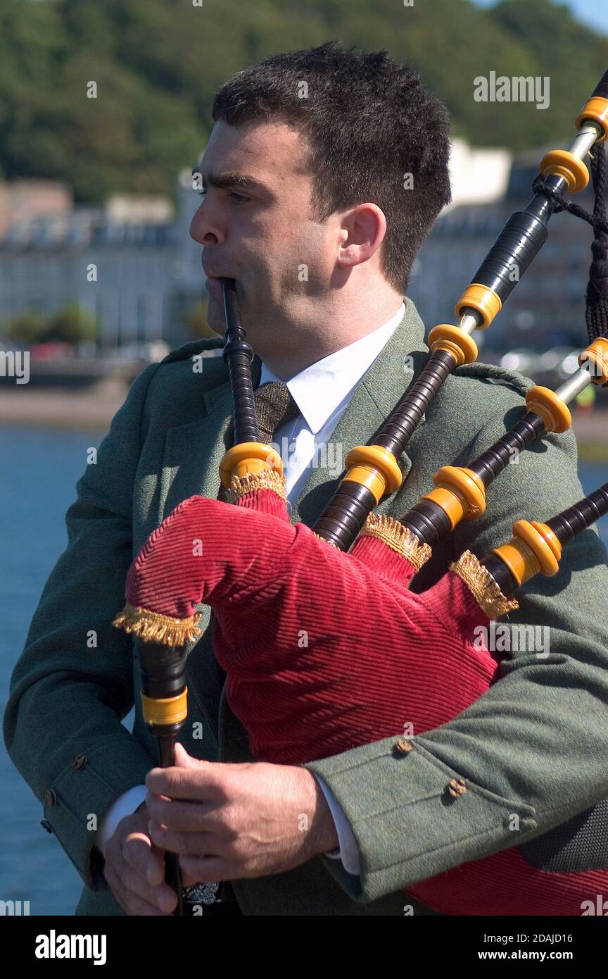 Skirling instrument deals