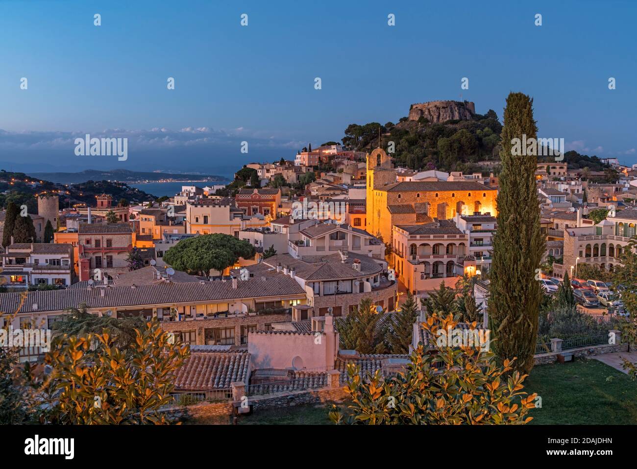 CASTLE RUINS OLD TOWN BEGUR COSTA BRAVA CATALONIA SPAIN Stock Photo - Alamy