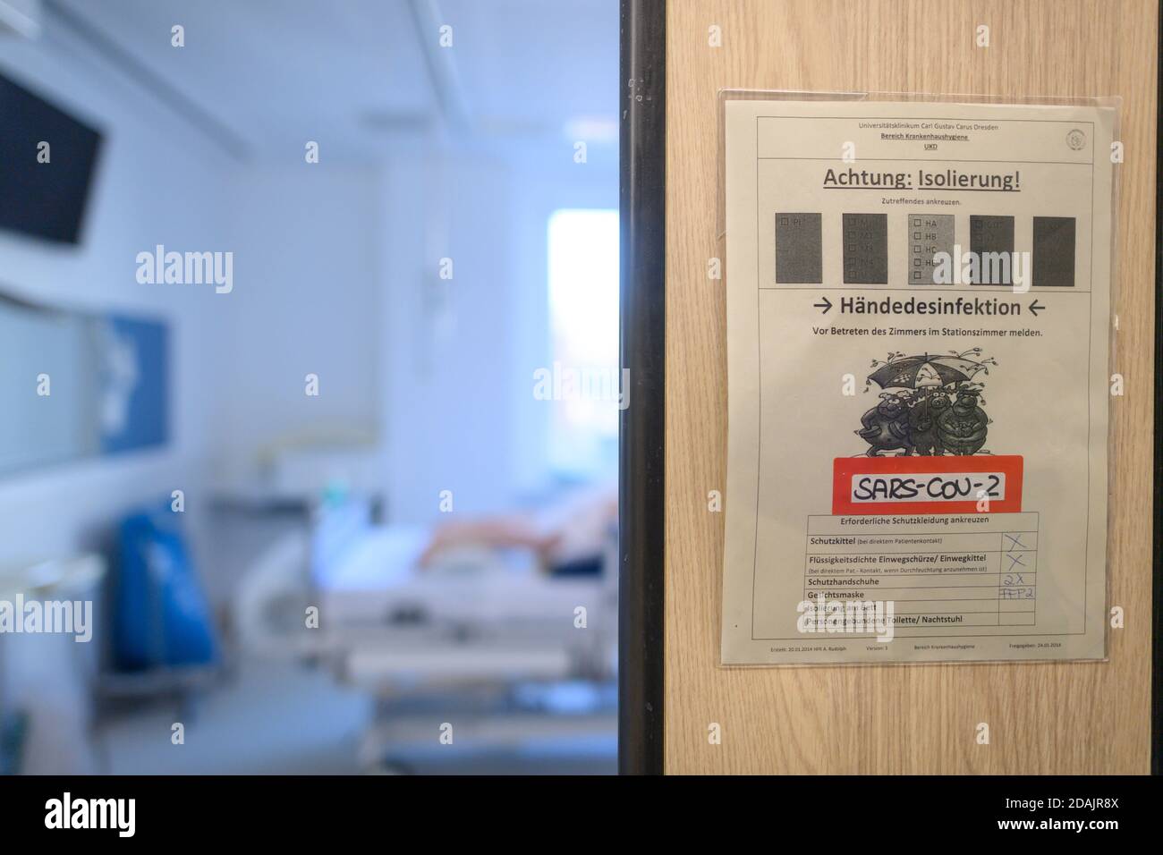 13 November 2020, Saxony, Dresden A notice "Warning Insulation" is