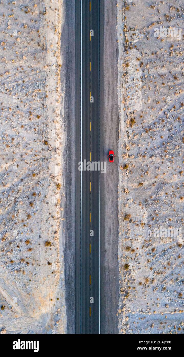 Car crossing death valley hi-res stock photography and images - Alamy