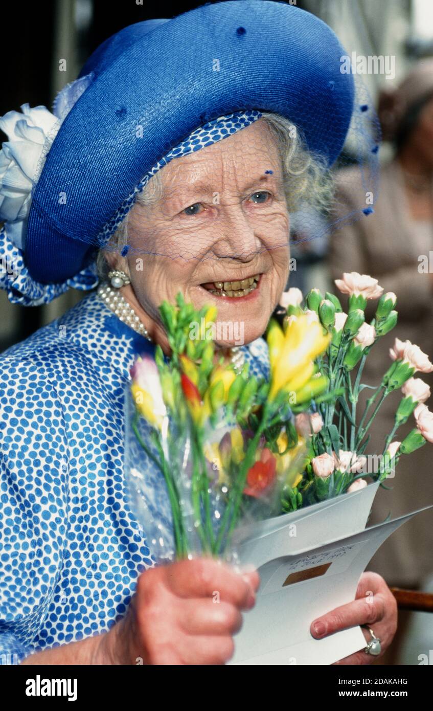 Queen Elizabeth The Queen Mother. Luncheon Army & Navy Club,London