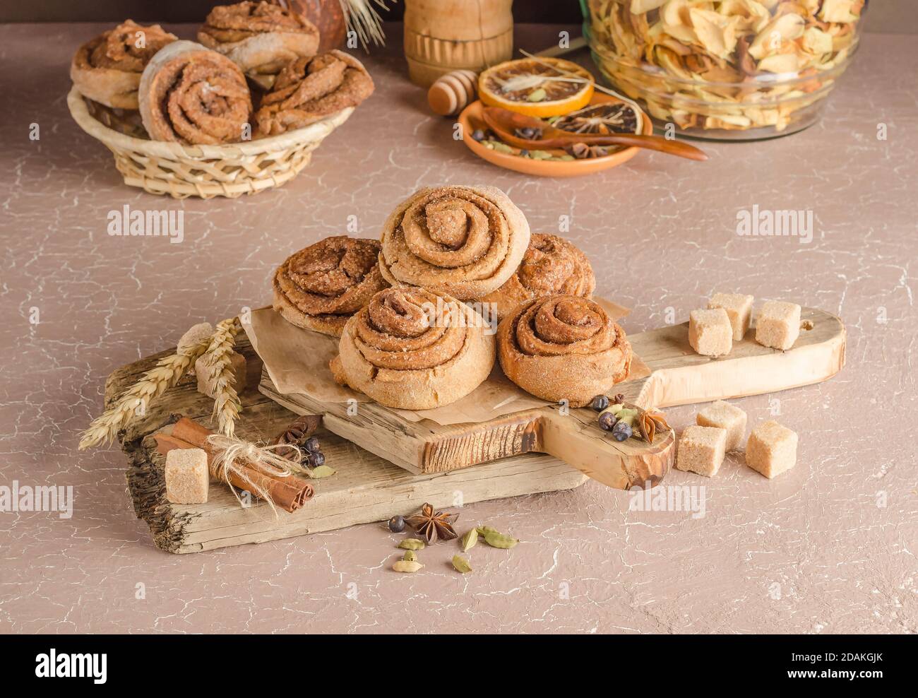 A step-by-step recipe for sweet cinnamon rolls. Step 14 - baked cinnamon rolls, side view Stock Photo