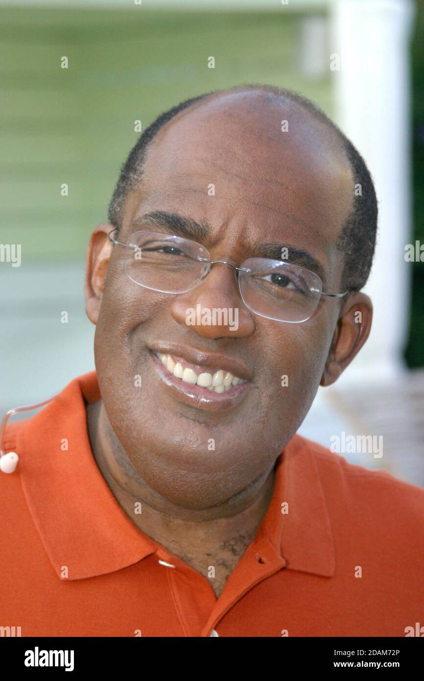 Miami, FL 2-27-2003Al Roker (NBC Today Show Weatherman) relaxes between takes while broadcasting from the Delano Hotel. Al is in town for the2nd Annual South Beach Wine and Food Festival. Photo By Adam Scull/PHOTOlink /MediaPunch Stock Photo